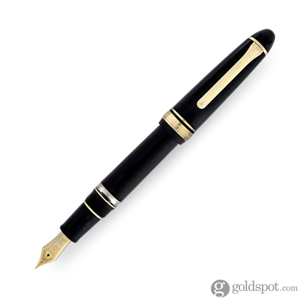 Sailor 1911 Large Realo Fountain Pen in Black with Gold Trim - 21K Gold Fine Fountain Pen