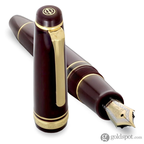 Sailor Pro Gear Realo Fountain Pen in Maroon with Gold Trim - 21K Gold Fountain Pen