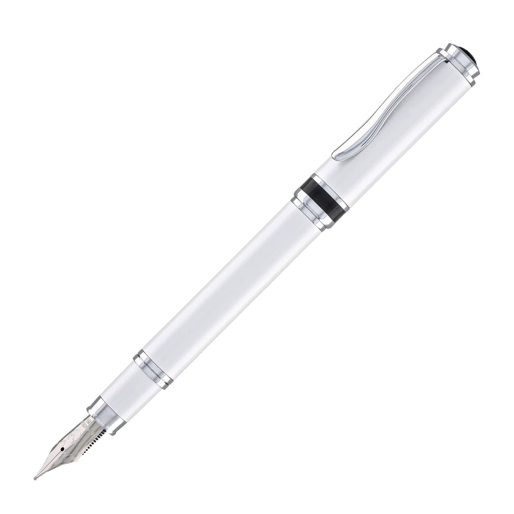 Monteverde Innova Fountain Pen in 2026 Cloud Dancer in Chrome Trim - Limited Edition