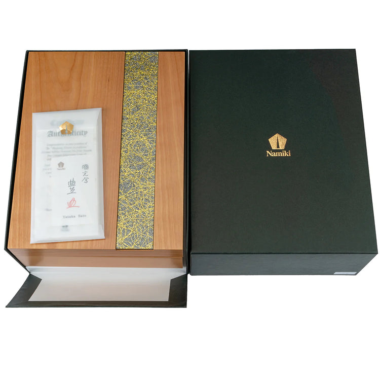 Namiki Emperor Fountain Pen in Blooming Flowers in Profusion - Broad Point