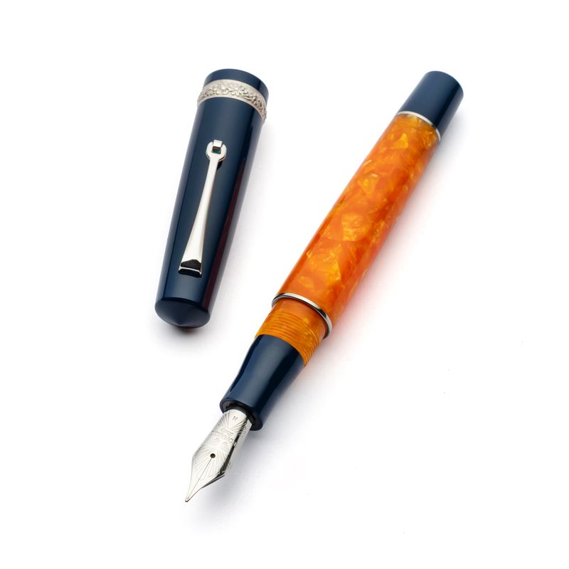 Leonardo Momento Zero Fountain Pen in Dolcevita Siren - Goldspot Pens