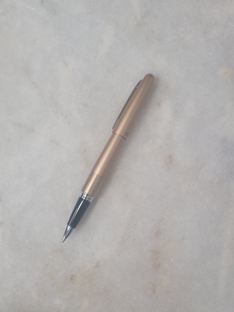 Misfit Item 0071 Pilot Metropolitan Rollerball Pen in Gold with Zig Zag Design