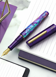 Benu Euphoria Fountain Pen in Opera