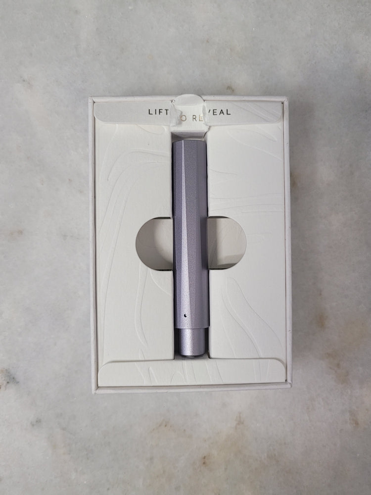 Misfit 0038 Tom's Studio Wren Refillable Writing Pen in Lilac