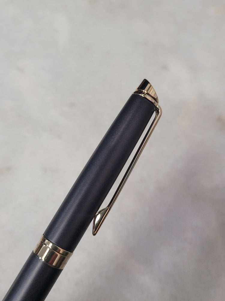 Misfit Item 0055 Waterman Hémisphère Rollerball Pen in Lava Black with Gold Trim