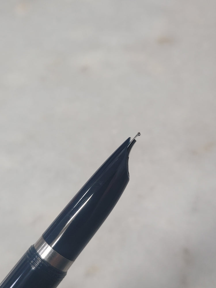 Misfit Item 0086 Parker 51 Fountain Pen in Midnight Blue with Chrome Trim - Fine Point