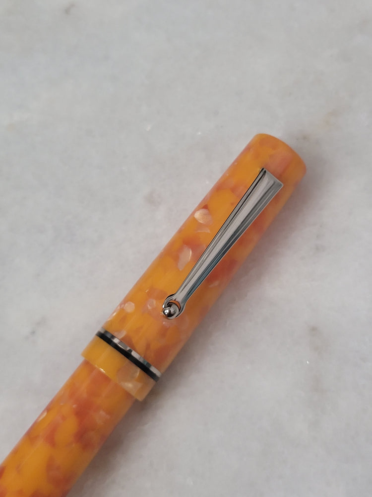 Misfit Item 0095 Delta Spaccanapoli Doria Orange Rollerball Pen