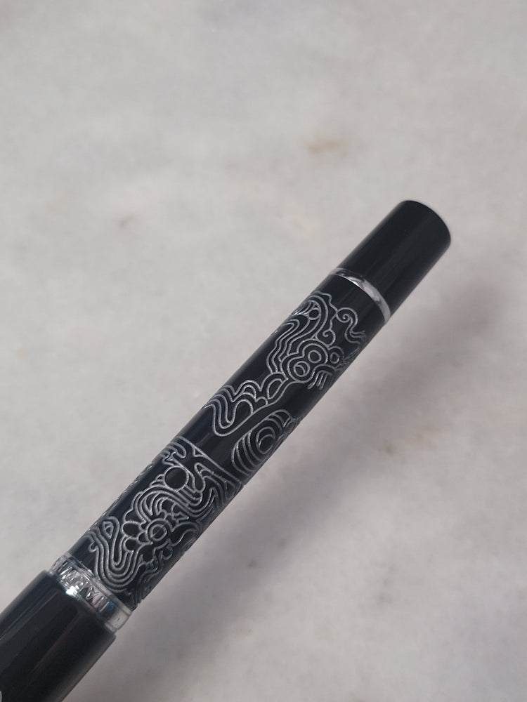 Misfit Item 0099 Nahvalur Original Fountain Pen - Peter Draws Artist Edition Silver - 1.1mm Stub Nib