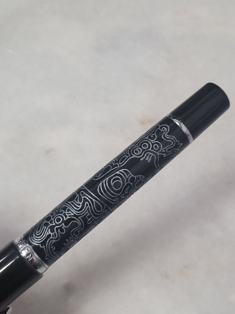 Misfit Item 0100 Nahvalur Original Fountain Pen - Peter Draws Artist Edition Silver - Medium Point