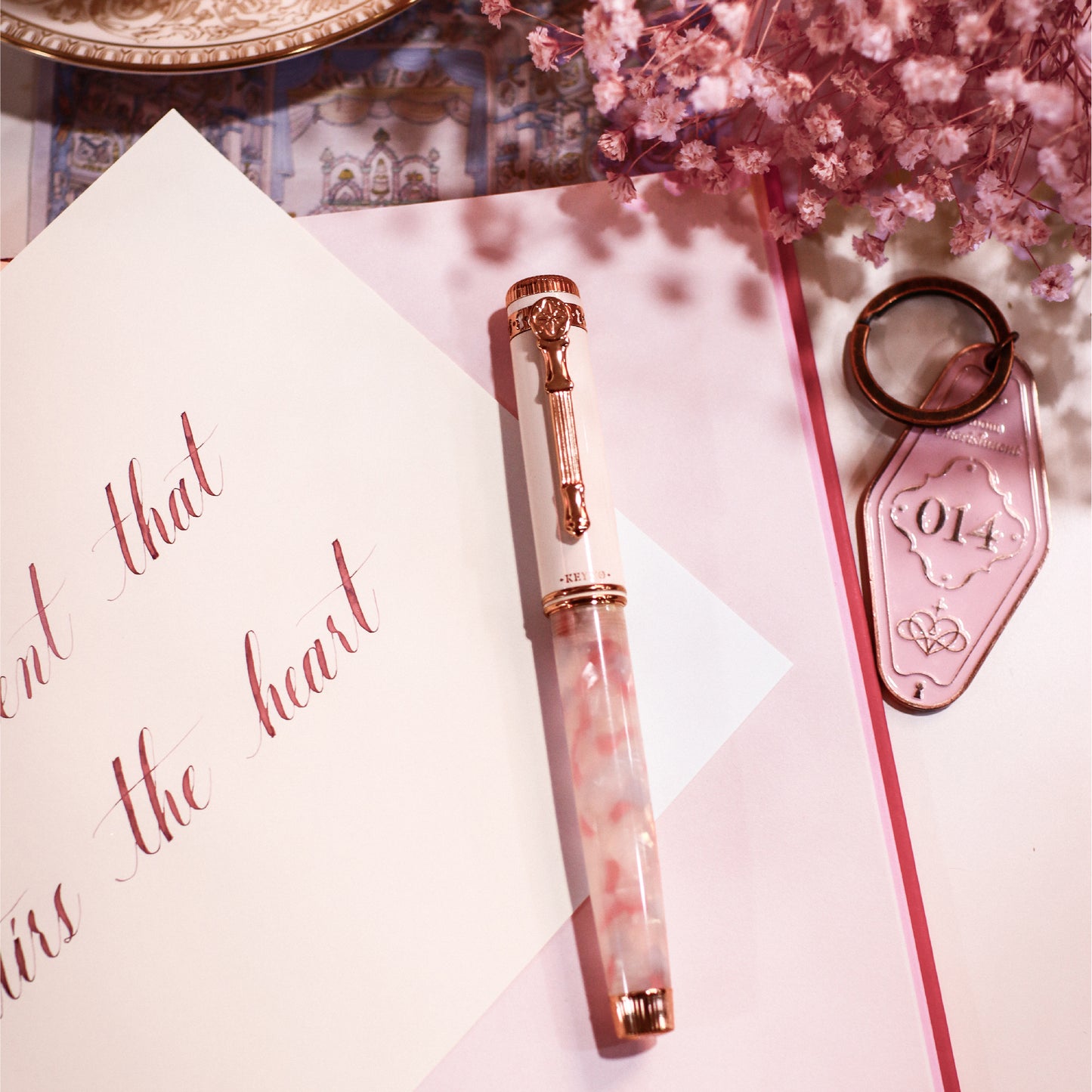 Dominant Industry Keyno Fountain Pen in Cherishment