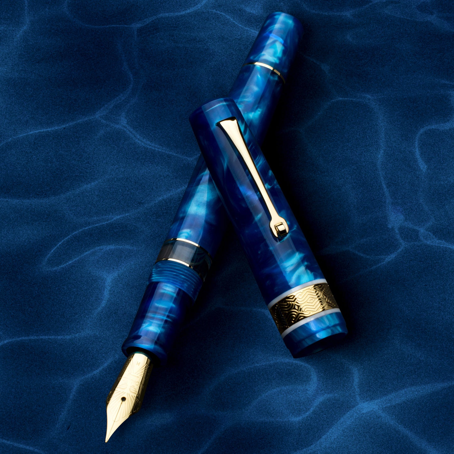 Leonardo Momento Magico Fountain Pen in Pithecusa Fountain Pen