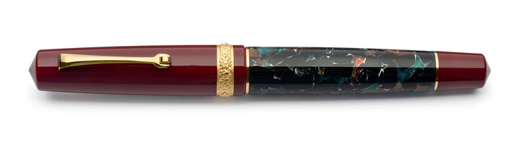 Leonardo Momento Zero Fountain Pen in Dolcevita Marmo Pompei