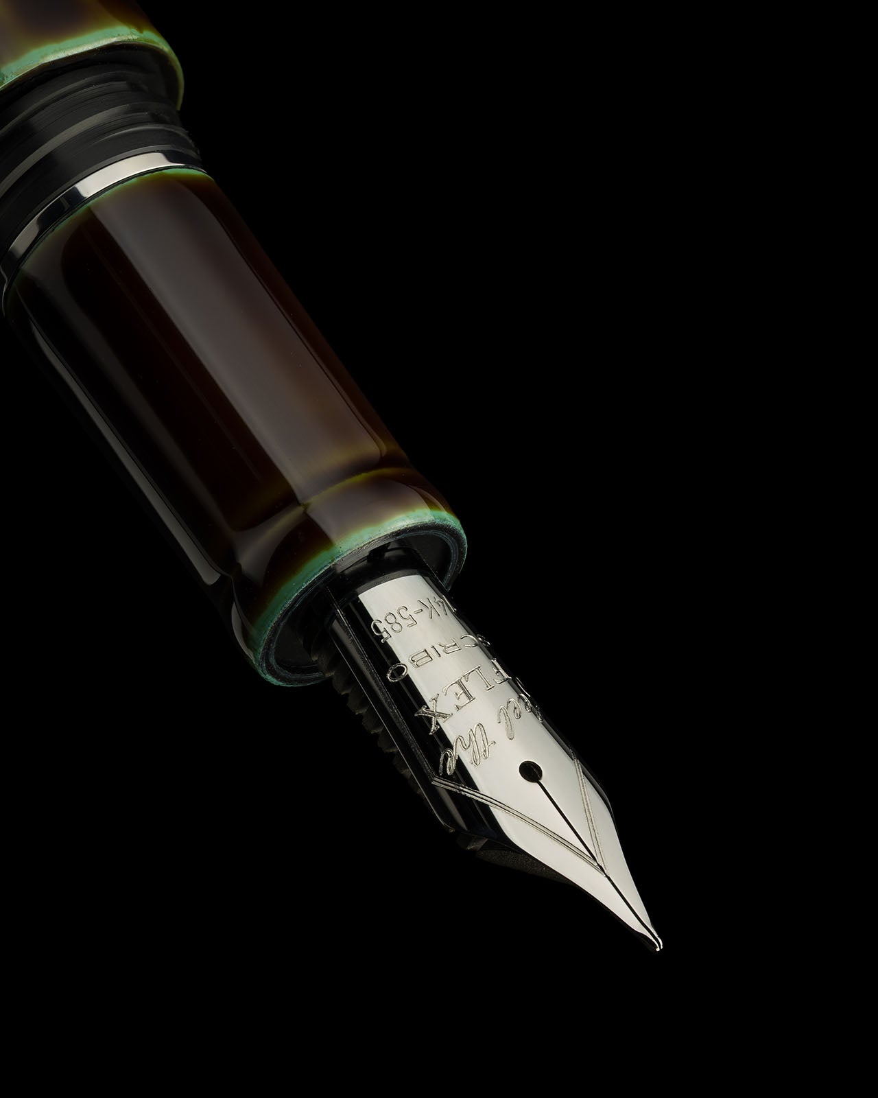 Scribo Piuma Fountain Pen in Hane Toruko with Ruthenium Trim