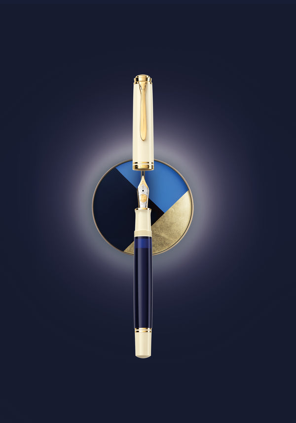 Pelikan Souveran 800 Fountain Pen in Cream Blue - Special Edition Fountain Pen