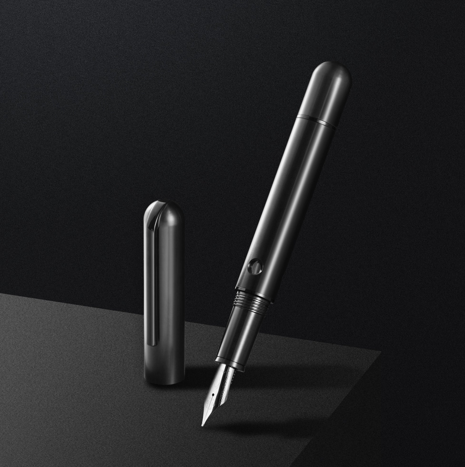Nahvalur Nautilus Fountain Pen in Ti Black - Goldspot Pens