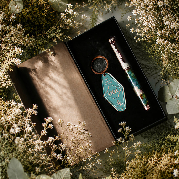 Dominant Industry Keyno Fountain Pen in Serenity
