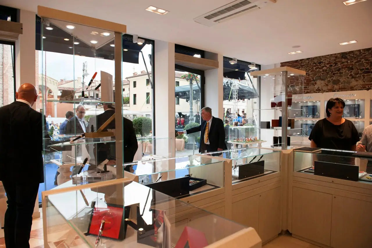 Quincy Jones Cuts Ribbon at Grand Opening of Montegrappa Flagship Store in Italy