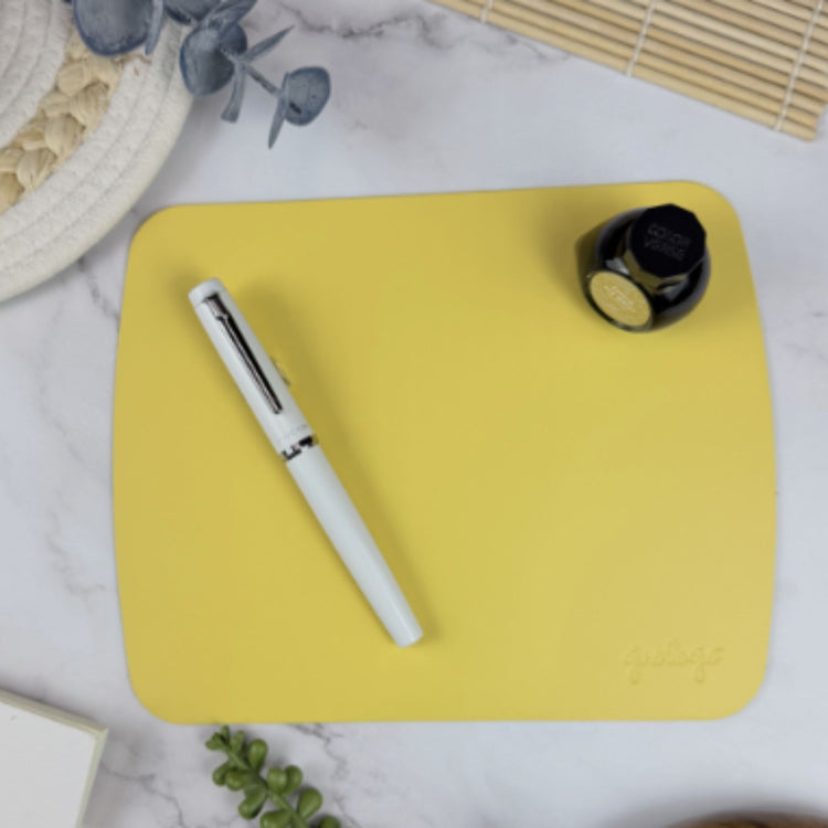 Girologio Repurposed Leather Travel Mat in Light Yellow