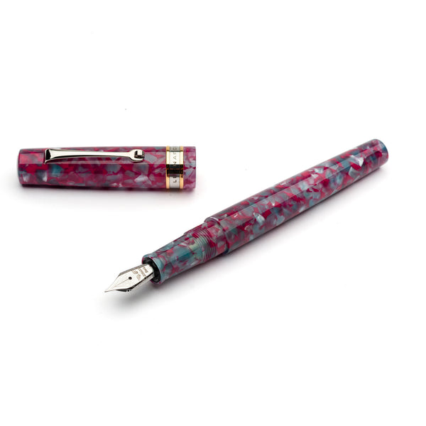 Leonardo La Piccolina Fountain Pen in Himalaya Pink Fountain Pen