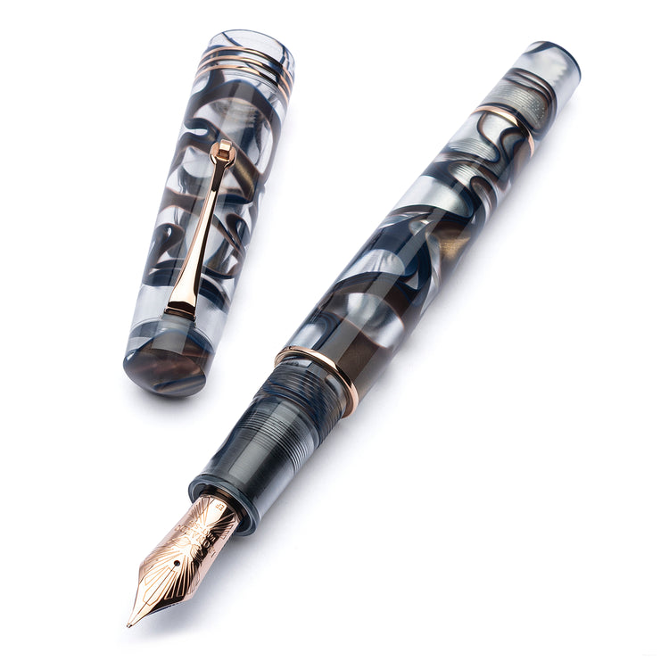 Leonardo Momento Zero Grande Fountain Pen in Sole with Rose Gold Trim