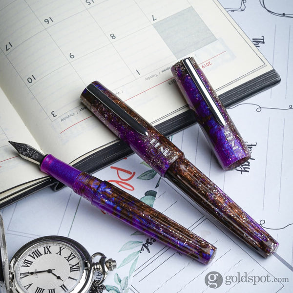 Benu DailyMate Collection Fountain in Creative Thursday Fountain Pens