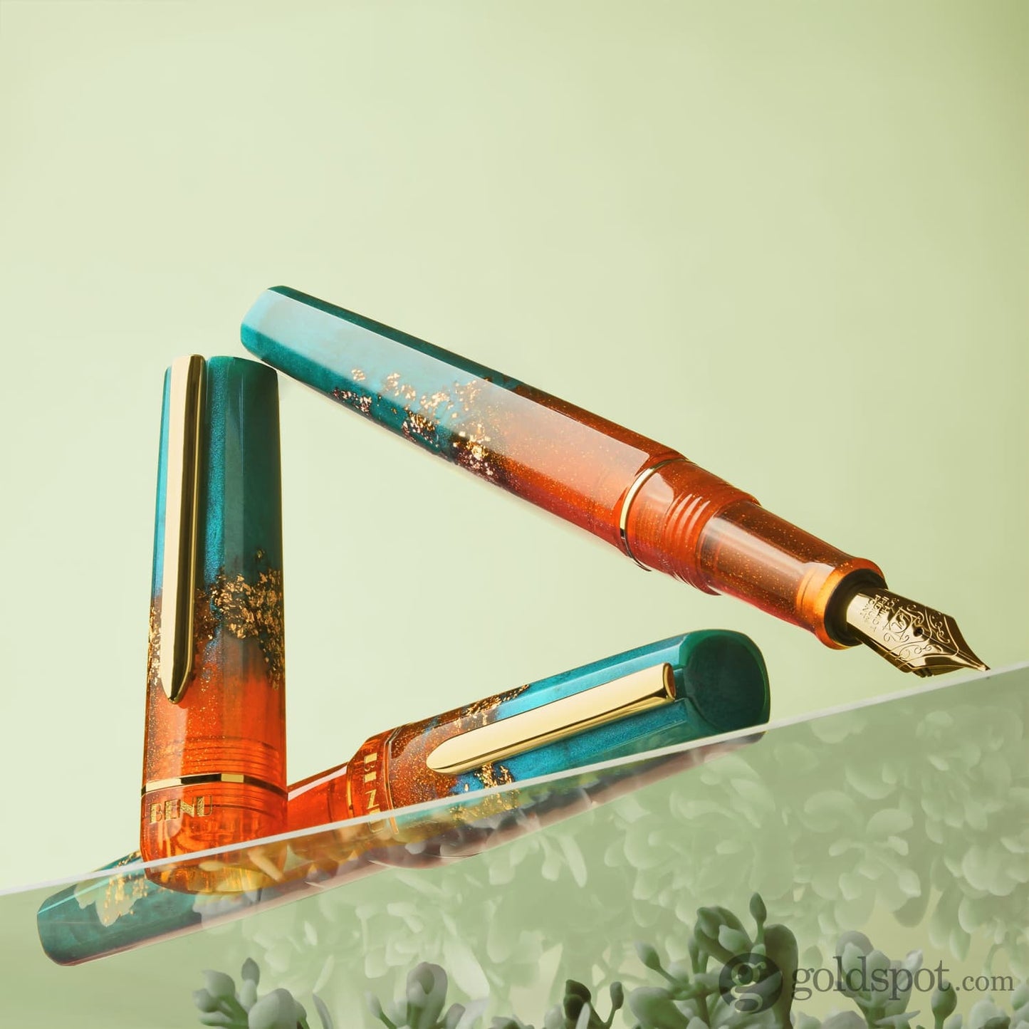 Benu Haute Collection Fountain in Chic Fountain Pen