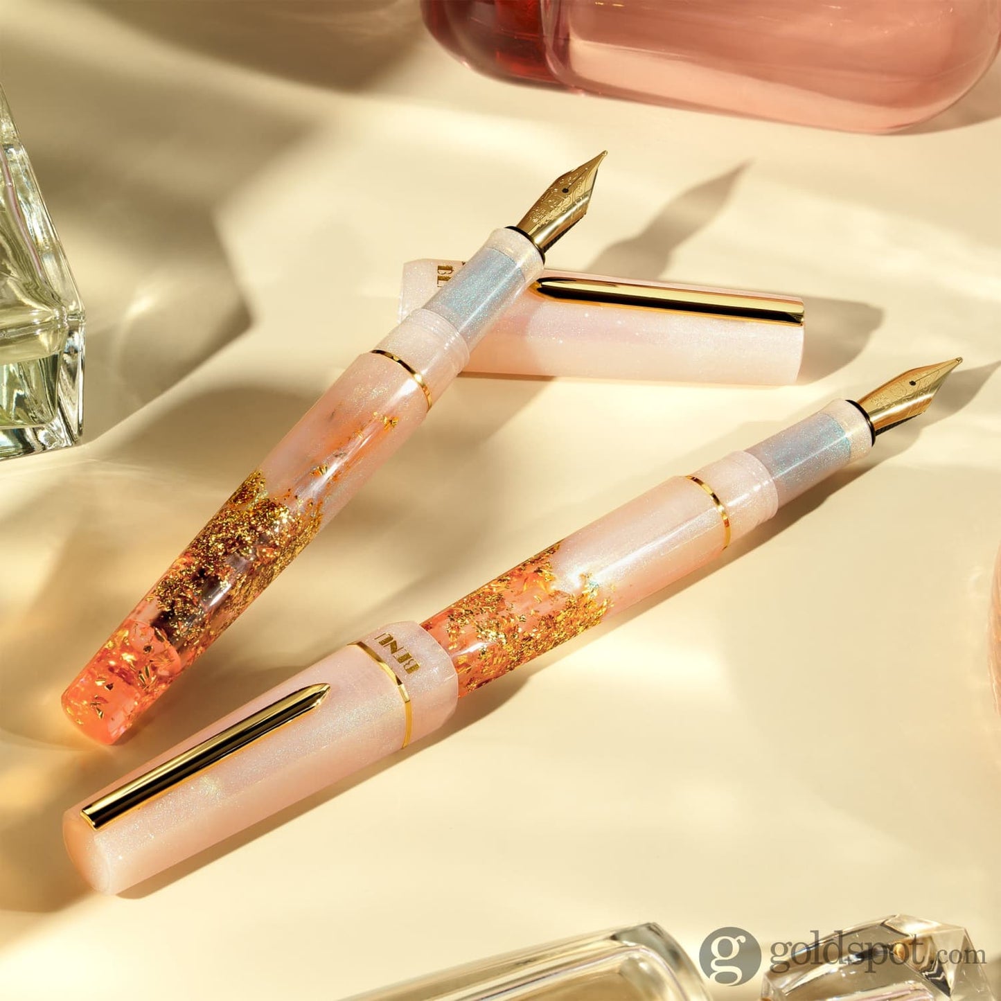Benu Haute Collection Fountain in Flair Fountain Pens
