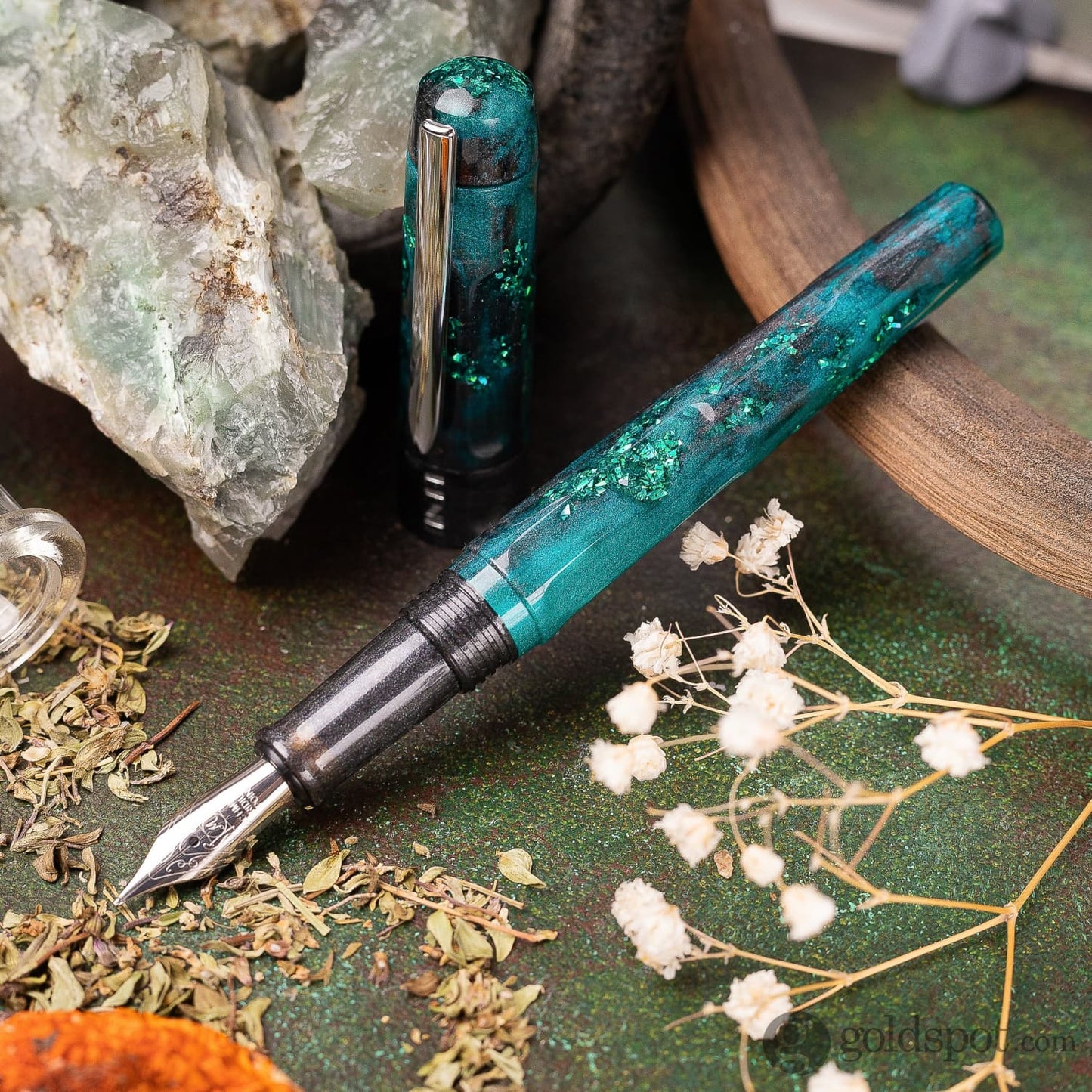 Benu Talisman Fountain Pen in Cat’s Eye Fountain Pen