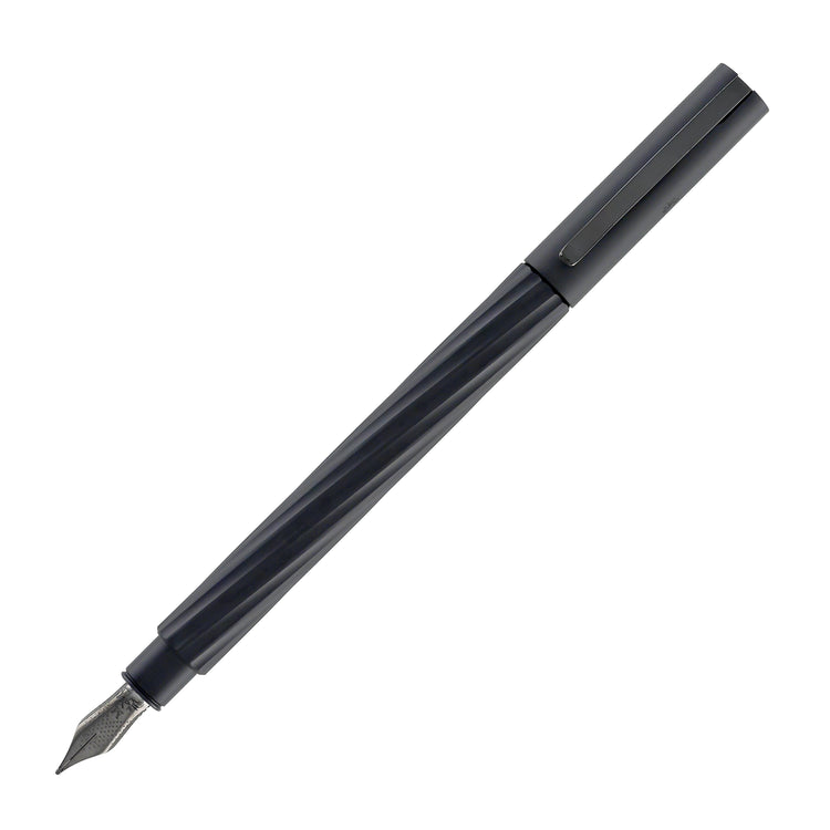 Faber-Castell Ambition Italic Fountain Pen in Obsidian