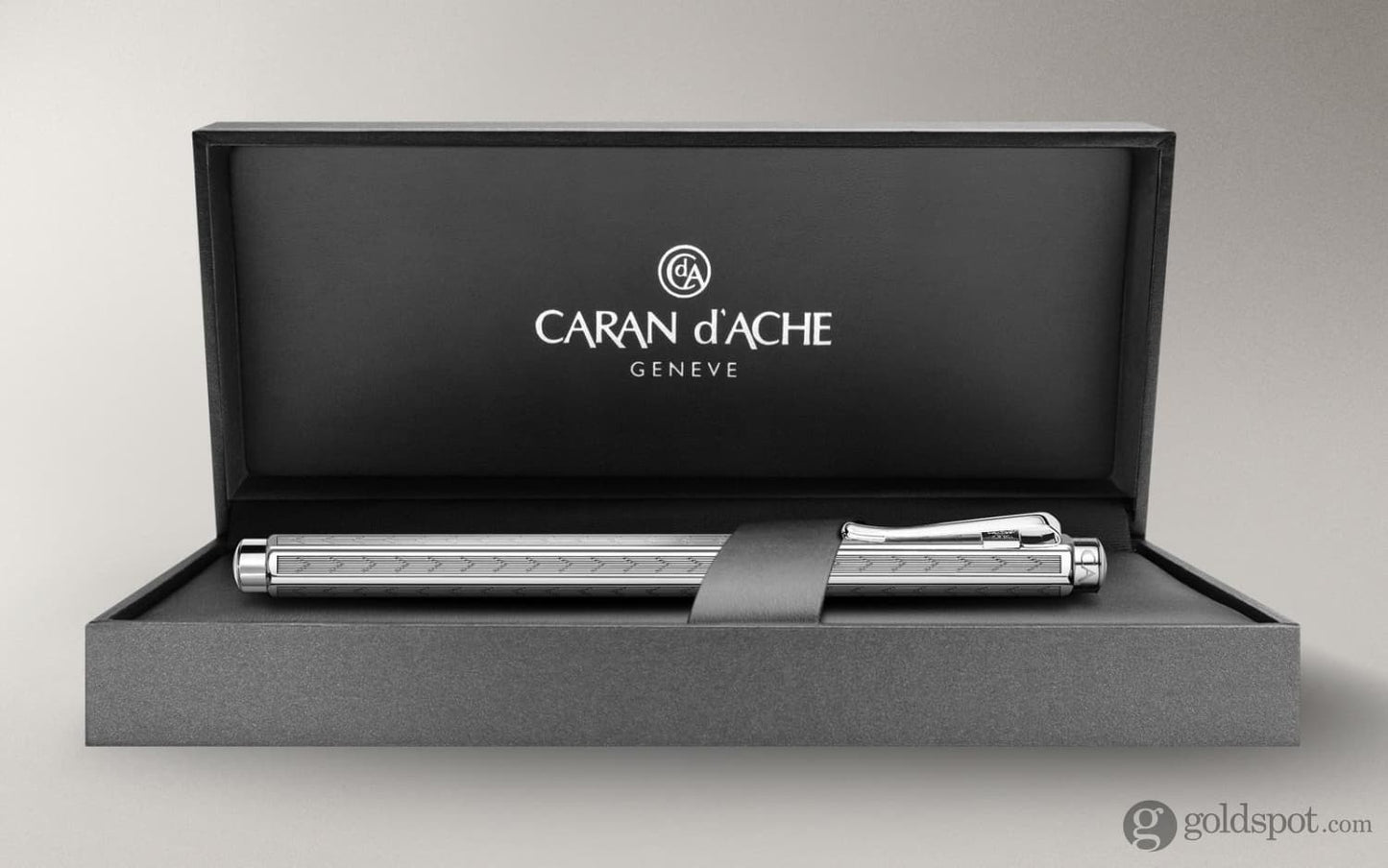 Caran dAche Ecridor Chevron Rollerball Pen in Silver Rollerball Pen