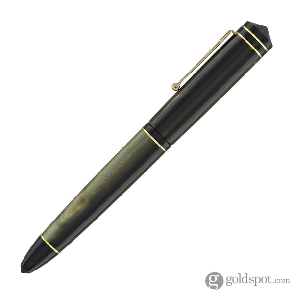 Delta Write Balance Fountain Pen in Green Fountain Pen