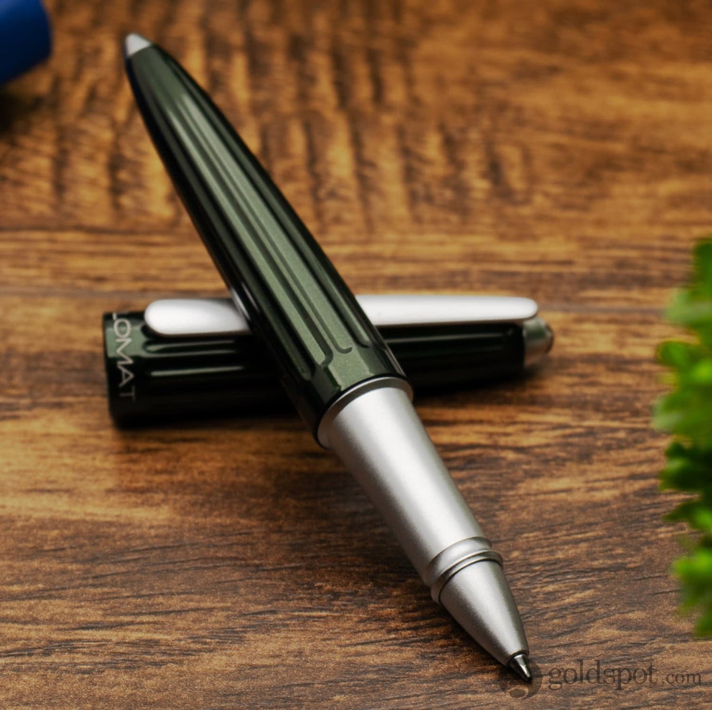 Diplomat Aero Rollerball Pen in Evergreen Rollerball Pen