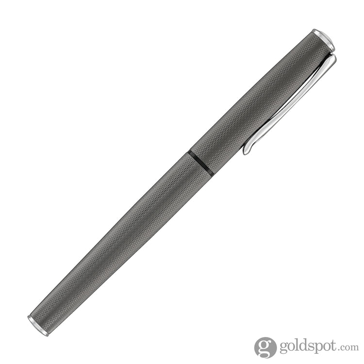 Diplomat Esteem Fountain Pen in Black Barley Fountain Pen