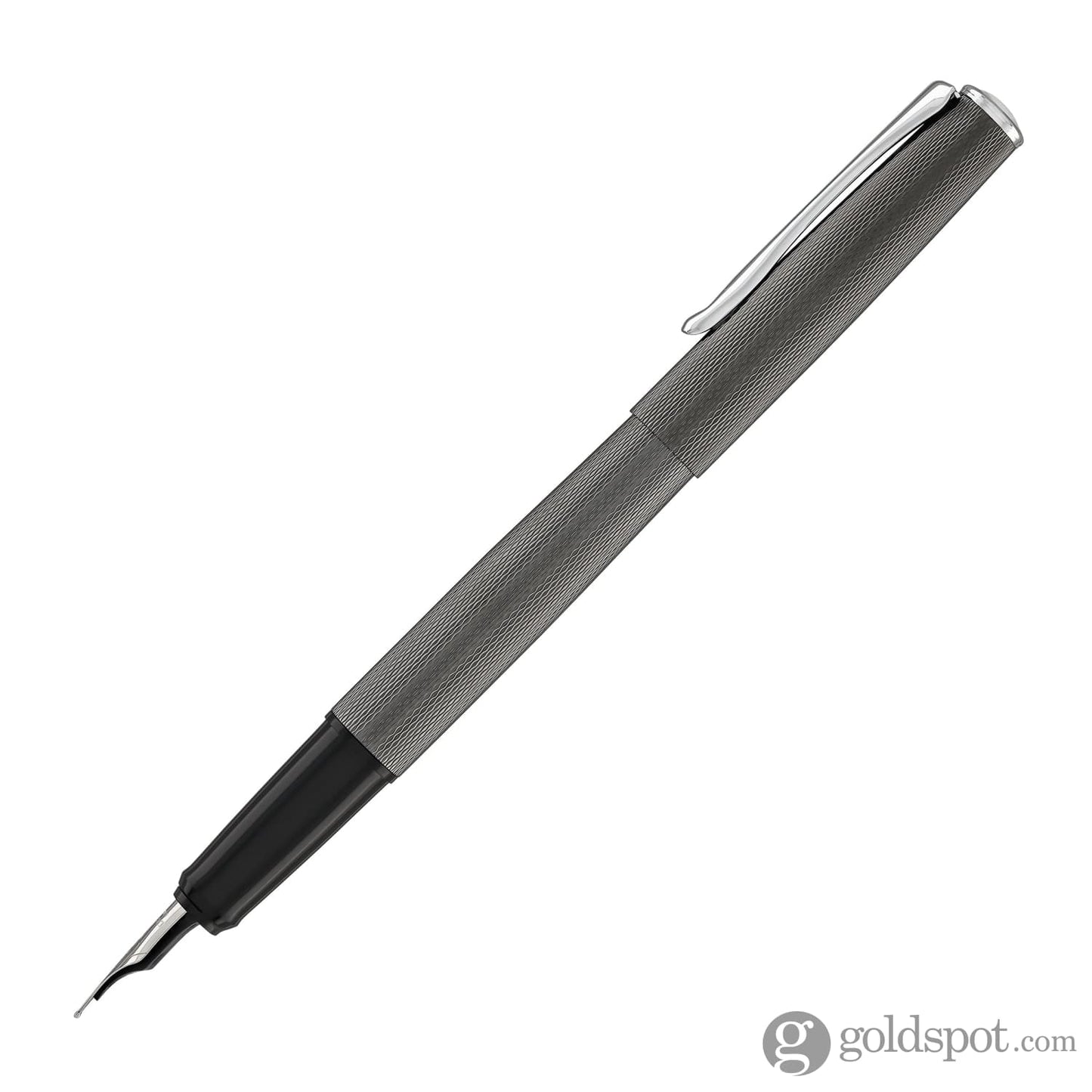 Diplomat Esteem Fountain Pen in Black Barley Fountain Pen