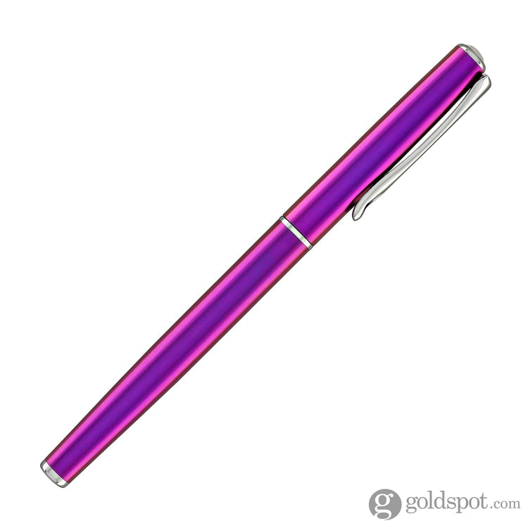 Diplomat Traveller Fountain Pen in Funky Fuchsia Fountain Pen