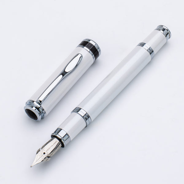 Monteverde Innova Fountain Pen in 2026 Cloud Dancer in Chrome Trim - Limited Edition