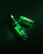 Nahvalur Original Fountain Pen in Emerald Grove