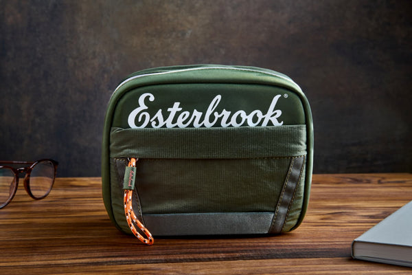 Esterbrook Cube Portable Travel Pen Case in Green Pen Cases