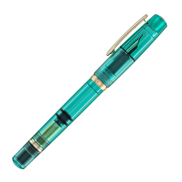 Nahvalur Original Fountain Pen in Emerald Grove