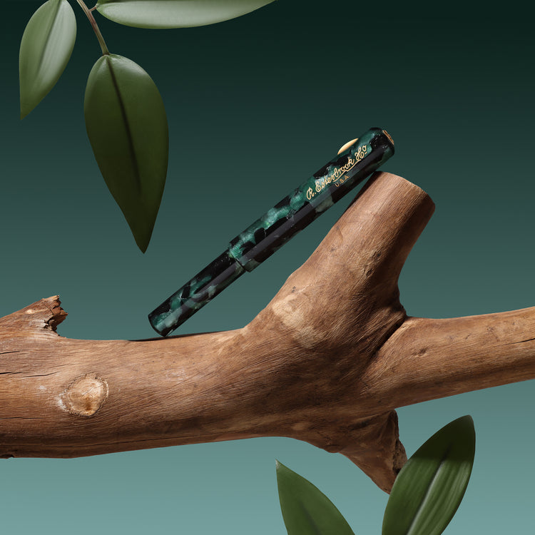 Esterbrook Niblet Fountain Pen in Evergreen with Gold Trim