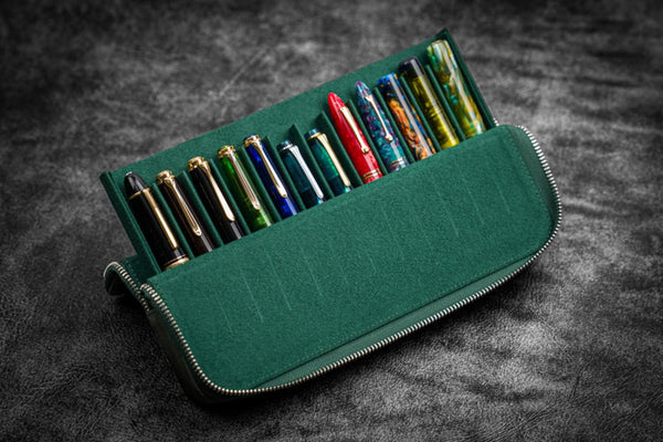 Galen Leather Zippered Magnum Opus Hard 12 Slots Pen Case in Crazy Horse Forest Green Pen Cases