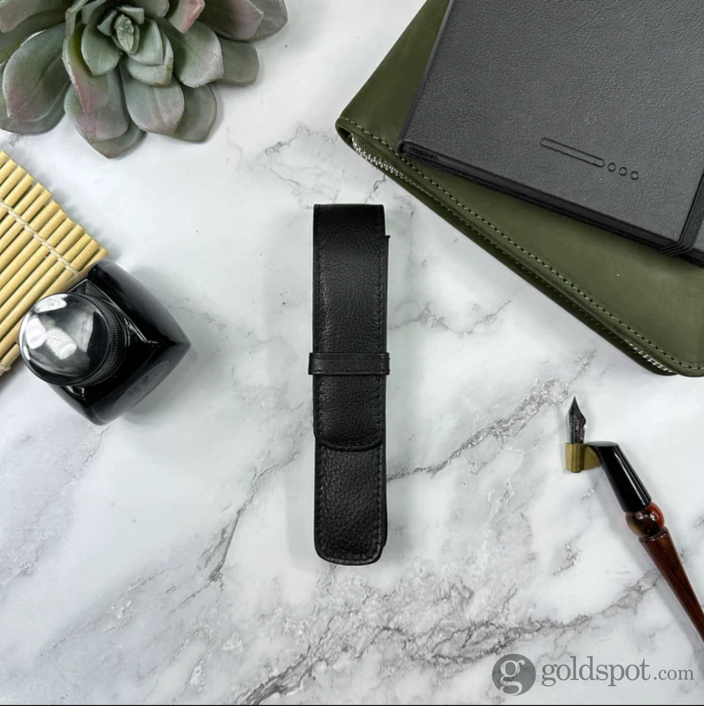 Girologio Single Pen Case in Black Cases