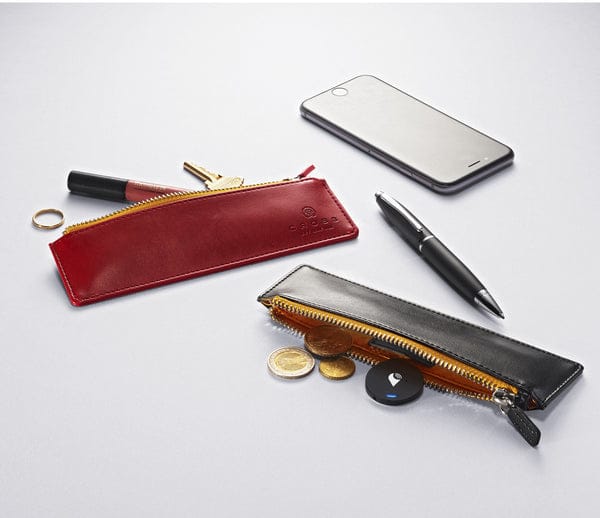 cross trackr leather pouch fashion shot