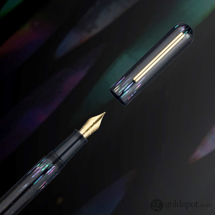 IKKAKU by Nahvalur Fountain Ye-Yu Urushi Raden Pen