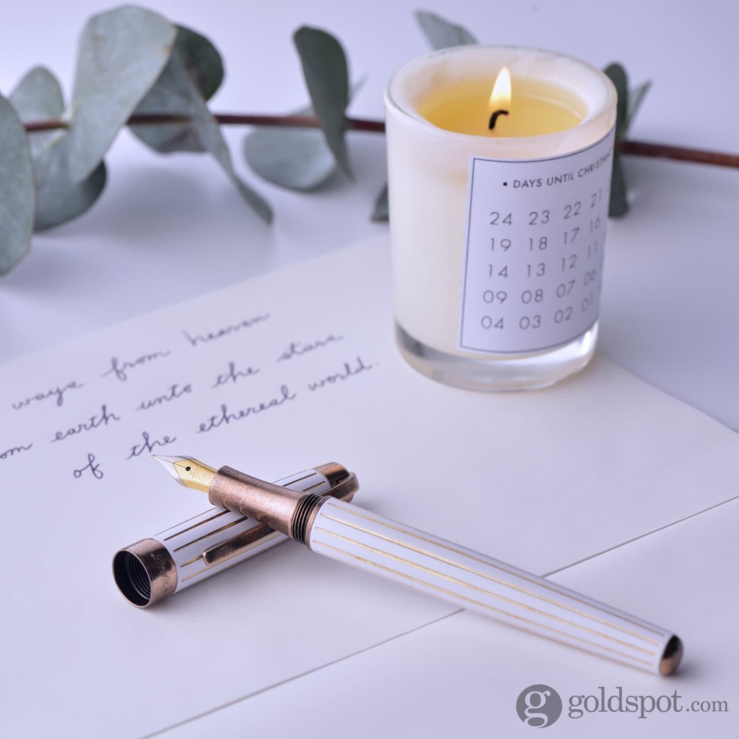Laban Antique II Fountain Pen in White with Lines Fountain Pen