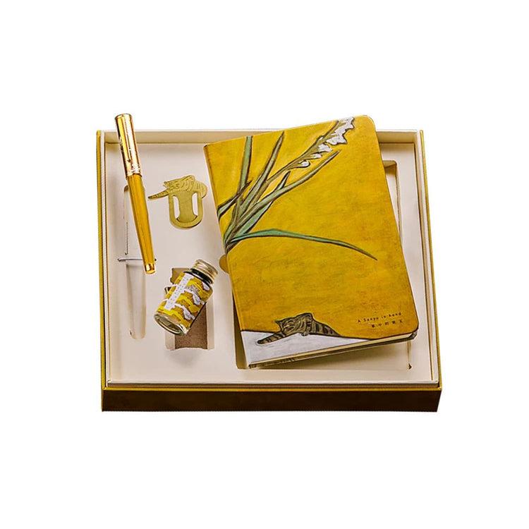 Laban Sanyu in Hand Fountain Pen Set in Gold Fountain Pen