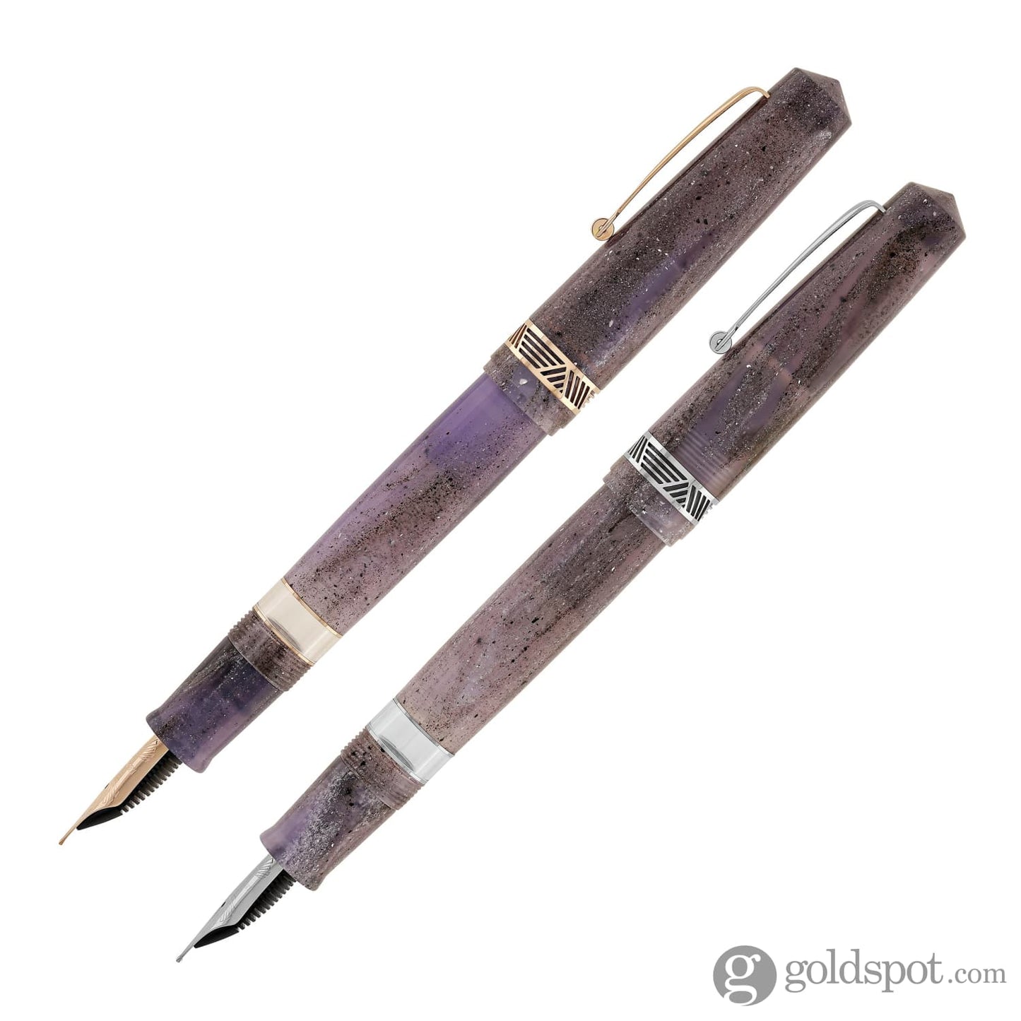 Leonardo Momento Magico Fountain Pen in Amethyst Fountain Pen