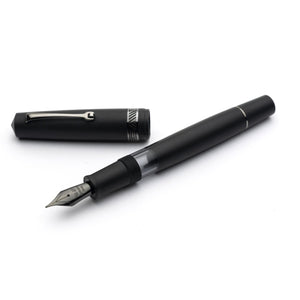 Leonardo Momento Magico Fountain Pen in Matte Black Fountain Pen