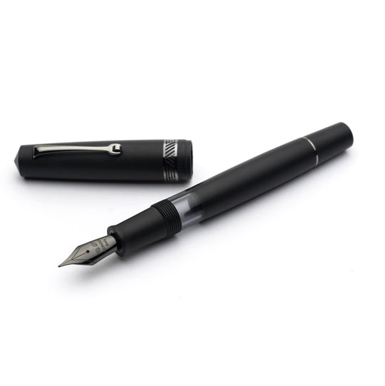 Leonardo Momento Magico Fountain Pen in Matte Black