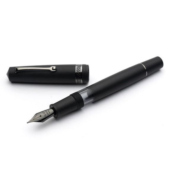 Leonardo Momento Magico Fountain Pen in Matte Black Fountain Pen